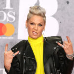 Singer Pink shares a ‘leggy photo’ of her “thunder thighs” and her fans have some thoughts